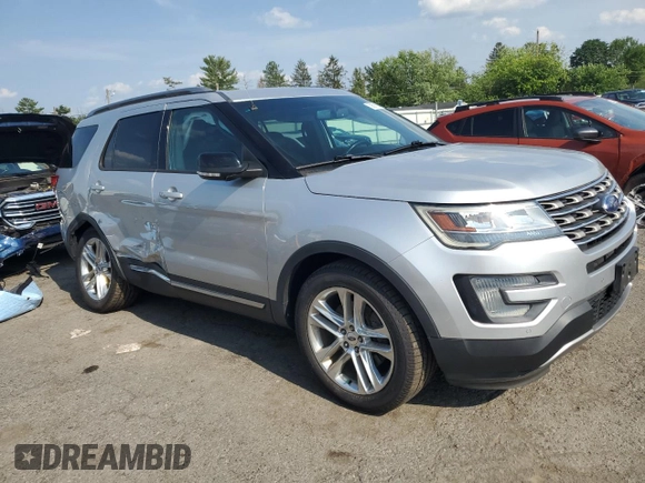 2017 Ford Explorer XLT с VIN 1FM5K8D84HGB75980, выставлен на аукционе Copart как лот 59891695 с пробегом 97 570 миль миль и Списание • Salvage title. История ставок и продаж доступна на DreamBid. Изображение 4.