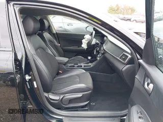 2018 Kia Optima LX with VIN 5XXGT4L31JG240628, listed as a IAAI auction lot 42005706 with 84,418 mi miles and . Bid and sale history available at carsss.com. Image 5.
