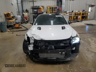2018 Kia Stinger GT2 with VIN KNAE55LC6J6040346, listed as a Copart auction lot 82428994 with 62,560 mi miles and Salvage Title. Bid and sale history available at DreamBid. Image 5.