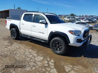 2018 Toyota Tacoma SR with VIN 5TFCZ5AN4JX164600, listed as a IAAI auction lot 41646488 with 87,349 mi miles. Bid and sale history available at carsss.com. Image 1.