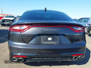 2019 Kia Stinger GT with VIN KNAE35LC3K6059198, listed as a IAAI auction lot 41599686 with 82,886 mi miles. Bid and sale history available at carsss.com. Image 17.