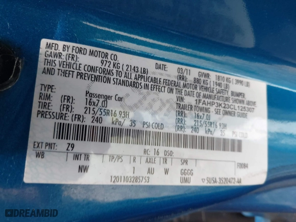 2012 Ford Focus SE with VIN 1FAHP3K23CL125307, listed as a IAAI auction lot 42056610 with 122,204 mi miles. Bid and sale history available at carsss.com. Image 9.