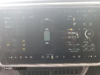 2022 Rivian R1S Launch Edition z VIN 7PDSGABLXNN002875, wystawiony jako Copart lot #55218465 z przebiegiem 25 988 mil mil oraz Szkody całkowita. Historia ofert i sprzedaży dostępna na DreamBid. Obrazek 9.