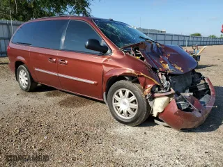 2006 Chrysler Town & Country LWB Touring with VIN 2A4GP54L66R893327, listed as a Copart auction lot 71817354 with 352,009 mi miles and Salvage Title. Bid and sale history available at carsss.com. Image 4.