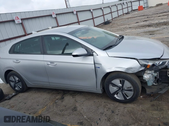 2017 Hyundai Ioniq Blue with VIN KMHC65LC2HU048243, listed as a IAAI auction lot 41945177 with 96,215 mi miles and . Bid and sale history available at DreamBid. Image 13.