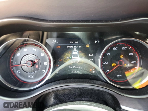 2019 Dodge Charger SXT z VIN 2C3CDXBG2KH696352, wystawiony jako Copart lot #53787995 z przebiegiem 85 127 mil mil oraz Szkoda całkowita • Salvage title. Historia ofert i sprzedaży dostępna na DreamBid. Obrazek 9.