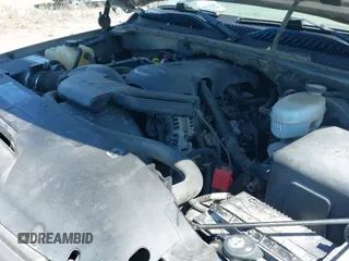 2003 Chevrolet Suburban Z71 с VIN 3GNFK16T83G156256, выставлен на аукционе IAAI как лот 42700593 с пробегом 144 153 миль миль и . История ставок и продаж доступна на DreamBid. Изображение 12.