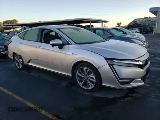 2018 Honda Clarity Plug-In Hybrid with VIN JHMZC5F11JC014094, listed as a Copart auction lot 77758384 with 68,995 mi miles and Salvage Title. Bid and sale history available at carsss.com. Image 4.
