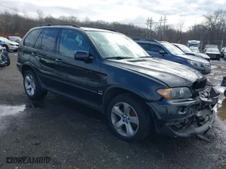 2006 BMW X5 4.4i with VIN 5UXFB53506LV22836, listed as a IAAI auction lot 41727708 with 186,084 mi miles. Bid and sale history available at carsss.com. Image 1.