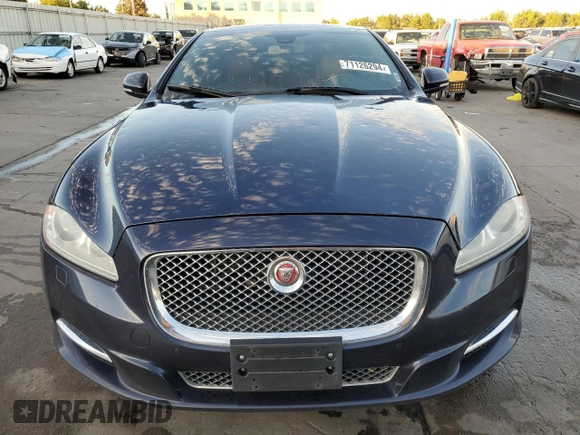 2015 Jaguar XJ with VIN SAJWA2GT2FMV90837, listed as a Copart auction lot 71126294 with 92,973 mi miles and Clean Title. Bid and sale history available at DreamBid. Image 5.