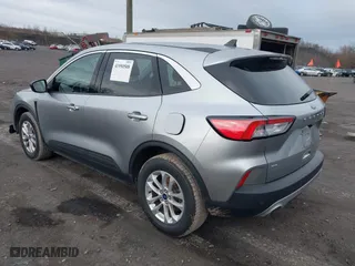 2022 Ford Escape SE with VIN 1FMCU9G69NUB81675, listed as a IAAI auction lot 41950508 with 49,841 mi miles. Bid and sale history available at carsss.com. Image 3.