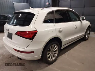 2013 Audi Q5 Premium с VIN WA1CFAFP1DA018829, выставлен на аукционе IAAI как лот 42591929 с пробегом 92 441 миль миль и . История ставок и продаж доступна на DreamBid. Изображение 4.