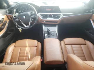 2020 BMW 3 Series 330i with VIN 3MW5R1J01L8B18534, listed as a Copart auction lot 86664364 with 44,007 mi miles and Salvage Title. Bid and sale history available at carsss.com. Image 8.