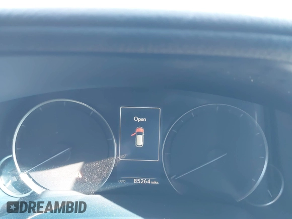 2018 Lexus RX 350 z VIN JTJBZMCAXJ2035318, wystawiony jako IAAI lot #41334603 z przebiegiem 85 264 mil mil oraz . Historia ofert i sprzedaży dostępna na DreamBid. Obrazek 7.