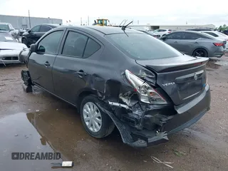2015 Nissan Versa SV with VIN 3N1CN7AP8FL816679, listed as a IAAI auction lot 42081258 with 122,191 mi miles. Bid and sale history available at carsss.com. Image 3.