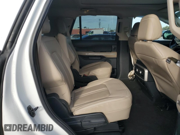 2022 Ford Expedition Limited with VIN 1FMJU1KT6NEA65222, listed as a Copart auction lot 45297205 with 38,423 mi miles and Clean Title. Bid and sale history available at carsss.com. Image 11.
