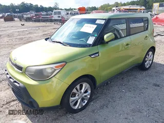 2015 Kia Soul + with VIN KNDJP3A5XF7754227, listed as a IAAI auction lot 40522676 with 186,390 mi miles. Bid and sale history available at carsss.com. Image 2.