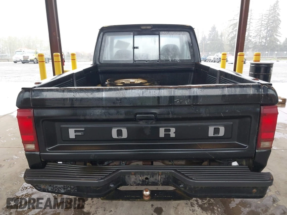 1989 Ford Ranger with VIN 1FTCR15T2KPB41366, listed as a IAAI auction lot 41980273 with 57,772 mi miles. Bid and sale history available at carsss.com. Image 16.