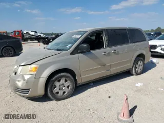 2009 Dodge Grand Caravan SE with VIN 2D8HN44E49R585395, listed as a Copart auction lot 52908795 with 304,111 mi miles and Salvage Title. Bid and sale history available at carsss.com. Image 1.