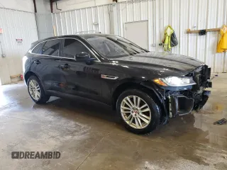 2019 Jaguar F-Pace 25t Prestige z VIN SADCK2GX0KA395143, wystawiony jako Copart lot #54383065 z przebiegiem 153 710 mil mil oraz Szkody całkowita. Historia ofert i sprzedaży dostępna na DreamBid. Obrazek 4.