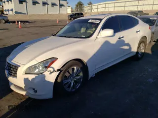 2012 Infiniti M37 with VIN JN1BY1AR4CM391352, listed as a Copart auction lot 75222834 with 160,035 mi miles and Salvage Title. Bid and sale history available at carsss.com. Image 1.
