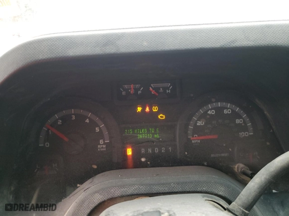2009 Ford Econoline Wagon XL with VIN 1FBNE31L99DA11834, listed as a Copart auction lot 89304805 with 367,713 mi miles and Salvage Title. Bid and sale history available at carsss.com. Image 9.