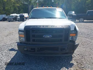 2008 Ford F-350 XL with VIN 1FDSF34518EA74407, listed as a IAAI auction lot 40175787 with 129,180 mi miles and . Bid and sale history available at DreamBid. Image 11.