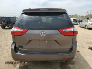 2016 Toyota Sienna LE AAS с VIN 5TDKK3DC7GS763990, выставлен на аукционе Copart как лот 57080655 с пробегом 74 036 миль миль и Списание • Salvage title. История ставок и продаж доступна на DreamBid. Изображение 6.