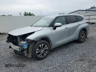 2021 Toyota Highlander XLE with VIN 5TDGZRBH5MS059365, listed as a Copart auction lot 60022945 with 86,001 mi miles and Salvage title. Bid and sale history available at DreamBid. Image 1.