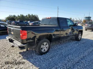 2018 Chevrolet Silverado 1500 LT with VIN 1GCRCREH6JZ295720, listed as a Copart auction lot 88488755 with 93,942 mi miles and Salvage Title. Bid and sale history available at DreamBid. Image 3.
