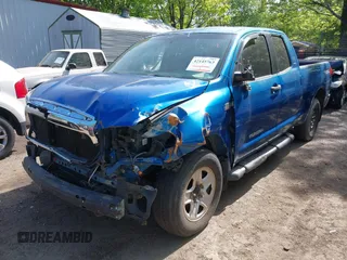 2008 Toyota Tundra 4WD Truck with VIN 5TBBV54198S492975, listed as a IAAI auction lot 42145763 with 281,934 mi miles. Bid and sale history available at carsss.com. Image 17.