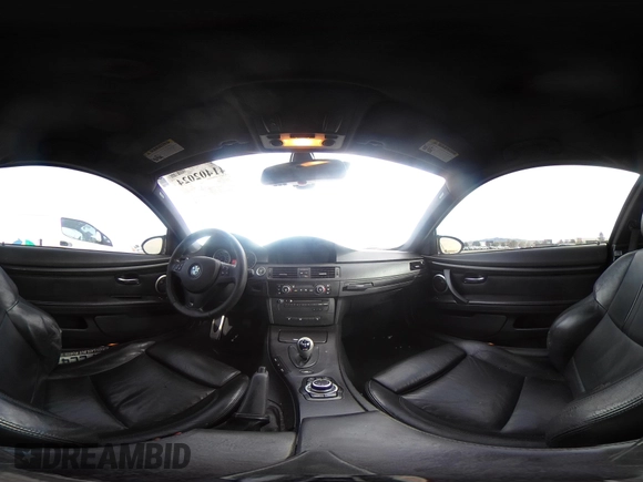 2009 BMW M3 с VIN WBSWD93539P361939, выставлен на аукционе IAAI как лот 41402024 с пробегом 203 647 миль миль и . История ставок и продаж доступна на DreamBid. Изображение 18.