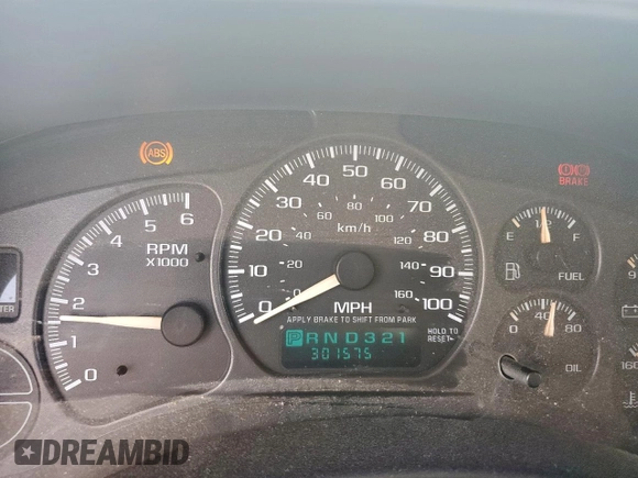 2001 Chevrolet Tahoe LT with VIN 1GNEK13T11R207478, listed as a Copart auction lot 54766815 with 301,575 mi miles and Salvage title. Bid and sale history available at DreamBid. Image 9.