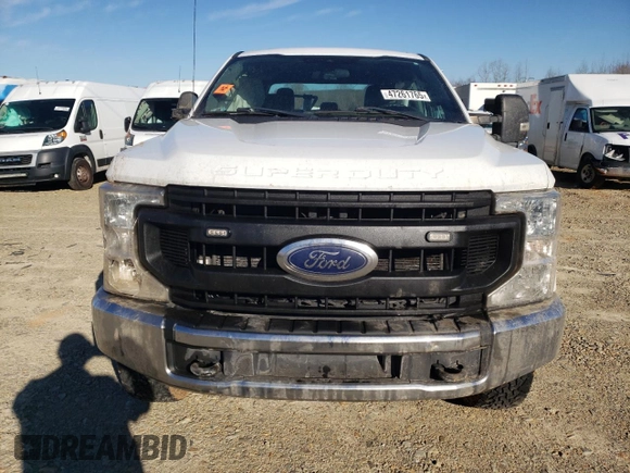 2020 Ford F-250 XL z VIN 1FT7W2BT6LEE28436, wystawiony jako Copart lot #47261765 z przebiegiem 117 061 mil mil oraz Szkoda całkowita • Salvage title. Historia ofert i sprzedaży dostępna na DreamBid. Obrazek 5.