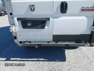 2019 Ram ProMaster Cargo with VIN 3C6TRVCG3KE511485, listed as a IAAI auction lot 41656076 with 180,161 mi miles and . Bid and sale history available at DreamBid. Image 17.