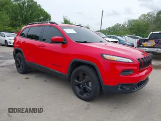 2018 Jeep Cherokee Limited z VIN 1C4PJMDB4JD602540, wystawiony jako IAAI lot #42100732 z przebiegiem 84 567 mil mil oraz . Historia ofert i sprzedaży dostępna na DreamBid. Obrazek 1.