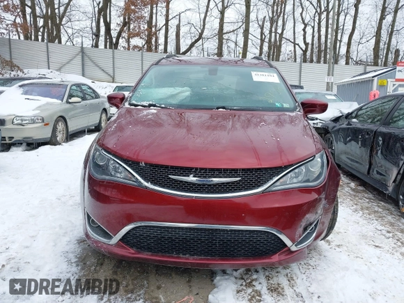2017 Chrysler Pacifica Touring L Plus with VIN 2C4RC1EG6HR652908, listed as a IAAI auction lot 41381104 with 82,186 mi miles and . Bid and sale history available at DreamBid. Image 13.