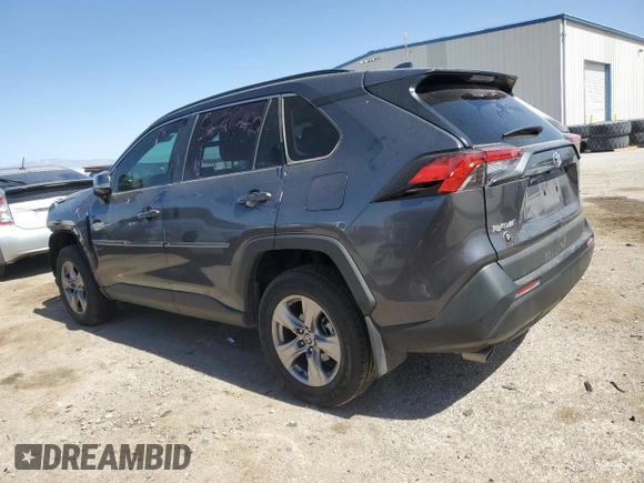2023 Toyota RAV4 XLE with VIN 2T3W1RFV9PW272647, listed as a Copart auction lot 47426875 with 31,427 mi miles and Salvage Title. Bid and sale history available at carsss.com. Image 2.