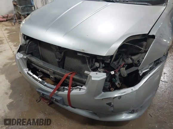 2010 Nissan Sentra SR with VIN 3N1AB6AP5AL725923, listed as a IAAI auction lot 41501698 with 121,320 mi miles and . Bid and sale history available at DreamBid. Image 6.