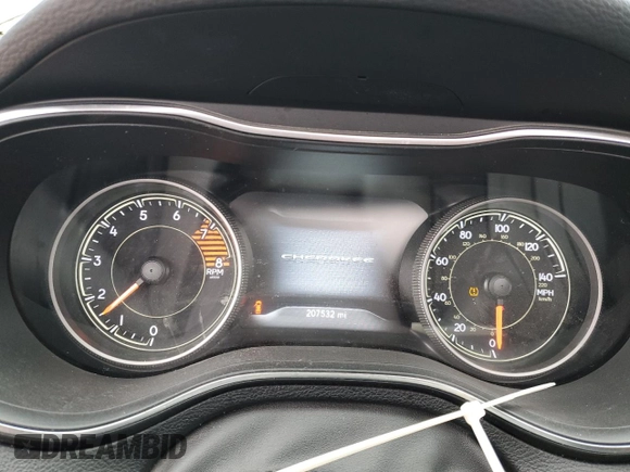 2019 Jeep Cherokee Trailhawk with VIN 1C4PJMBX7KD341534, listed as a Copart auction lot 52352765 with 207,532 mi miles and Salvage Title. Bid and sale history available at DreamBid. Image 9.