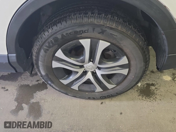 2018 Toyota RAV4 LE with VIN JTMBFREV0JJ183685, listed as a IAAI auction lot 42774230 with 81,554 mi miles and . Bid and sale history available at DreamBid. Image 42.