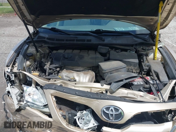 2011 Toyota Camry LE with VIN 4T1BF3EK4BU138375, listed as a IAAI auction lot 41995885 with 186,115 mi miles. Bid and sale history available at carsss.com. Image 10.