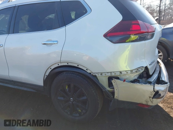 2019 Nissan Rogue SV with VIN KNMAT2MV0KP551083, listed as a IAAI auction lot 41364279 with 38,405 mi miles. Bid and sale history available at carsss.com. Image 6.