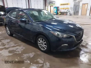 2016 Mazda 3 i Sport z VIN 3MZBM1U73GM324865, wystawiony jako IAAI lot #42317090 z przebiegiem 120 697 mil mil oraz . Historia ofert i sprzedaży dostępna na DreamBid. Obrazek 1.