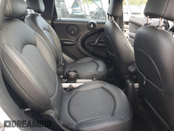 2011 MINI Countryman with VIN WMWZB3C58BWM00461, listed as a Copart auction lot 88307465 with 69,807 mi miles and Non repairable. Bid and sale history available at DreamBid. Image 10.