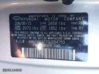 2016 Hyundai Veloster Turbo with VIN KMHTC6AE7GU264753, listed as a IAAI auction lot 41699222 with 999,999 mi miles. Bid and sale history available at carsss.com. Image 9.