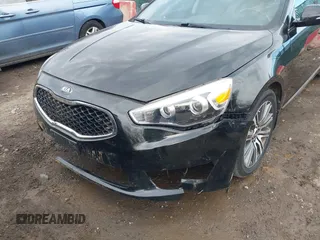 2016 Kia Cadenza Premium with VIN KNALN4D76G5208021, listed as a IAAI auction lot 41674106 with 87,800 mi miles. Bid and sale history available at carsss.com. Image 6.