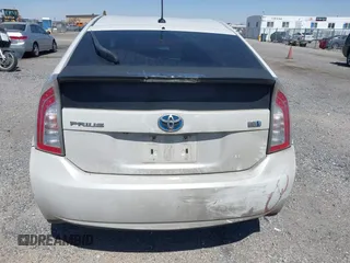 2013 Toyota Prius One with VIN JTDKN3DU7D0340440, listed as a IAAI auction lot 41940223 with 177,542 mi miles. Bid and sale history available at carsss.com. Image 16.