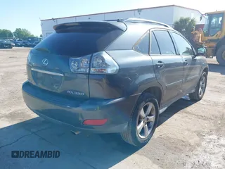 2004 Lexus RX 330 with VIN JTJHA31U440017597, listed as a IAAI auction lot 41981263 with 203,527 mi miles and . Bid and sale history available at carsss.com. Image 4.