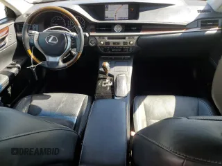 2013 Lexus ES 4dr Sdn with VIN JTHBK1GG1D2017331, listed as a Copart auction lot 52831325 with 93,906 mi miles and Salvage Title. Bid and sale history available at carsss.com. Image 8.